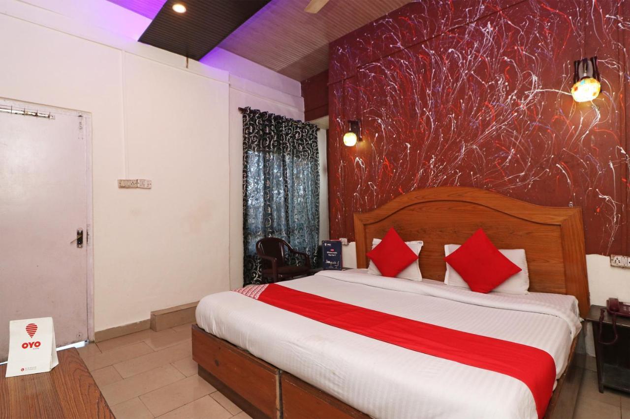 Oyo 75571 Sai Pooja Lodging Hotel Mumbai Ngoại thất bức ảnh